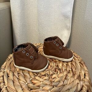 TOMS Kids Paseo Mid Shoes